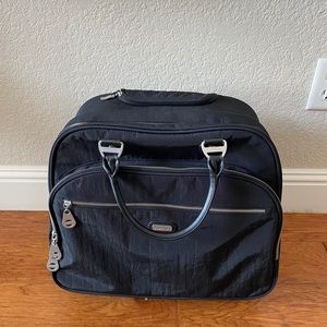 Baggallini rolling tote